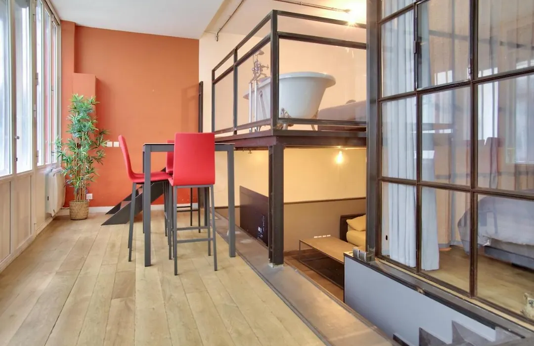 2 Bedrooms Le Marais Nazareth-1